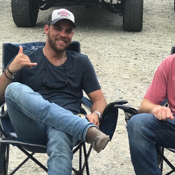 Meet your Posher, Shaun - Picture 3 of 4